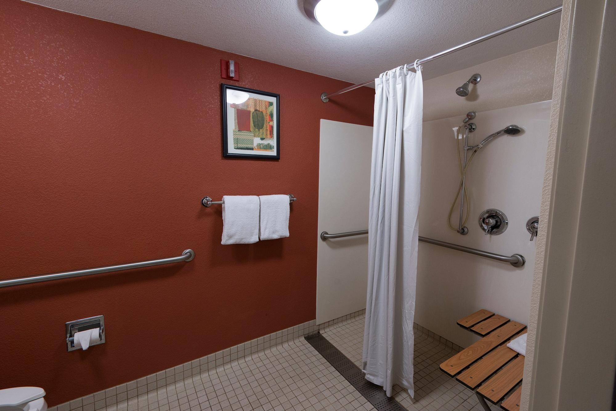 Red Roof Inn Dayton North Airport Ngoại thất bức ảnh